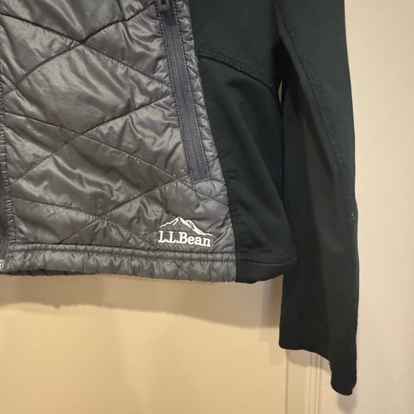 Black & grey L.L.Bean jacket
Large - Picture 5 of 6